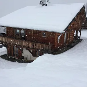 Le Caribou Chalet